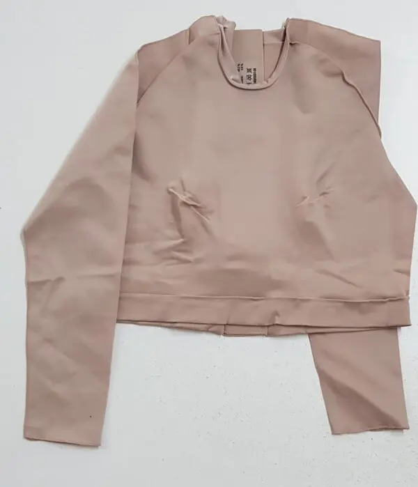 Colete feminino curto, malha compressiva, c/mangas, para tratar após queimadura, queloide, Modelo Q 643 -